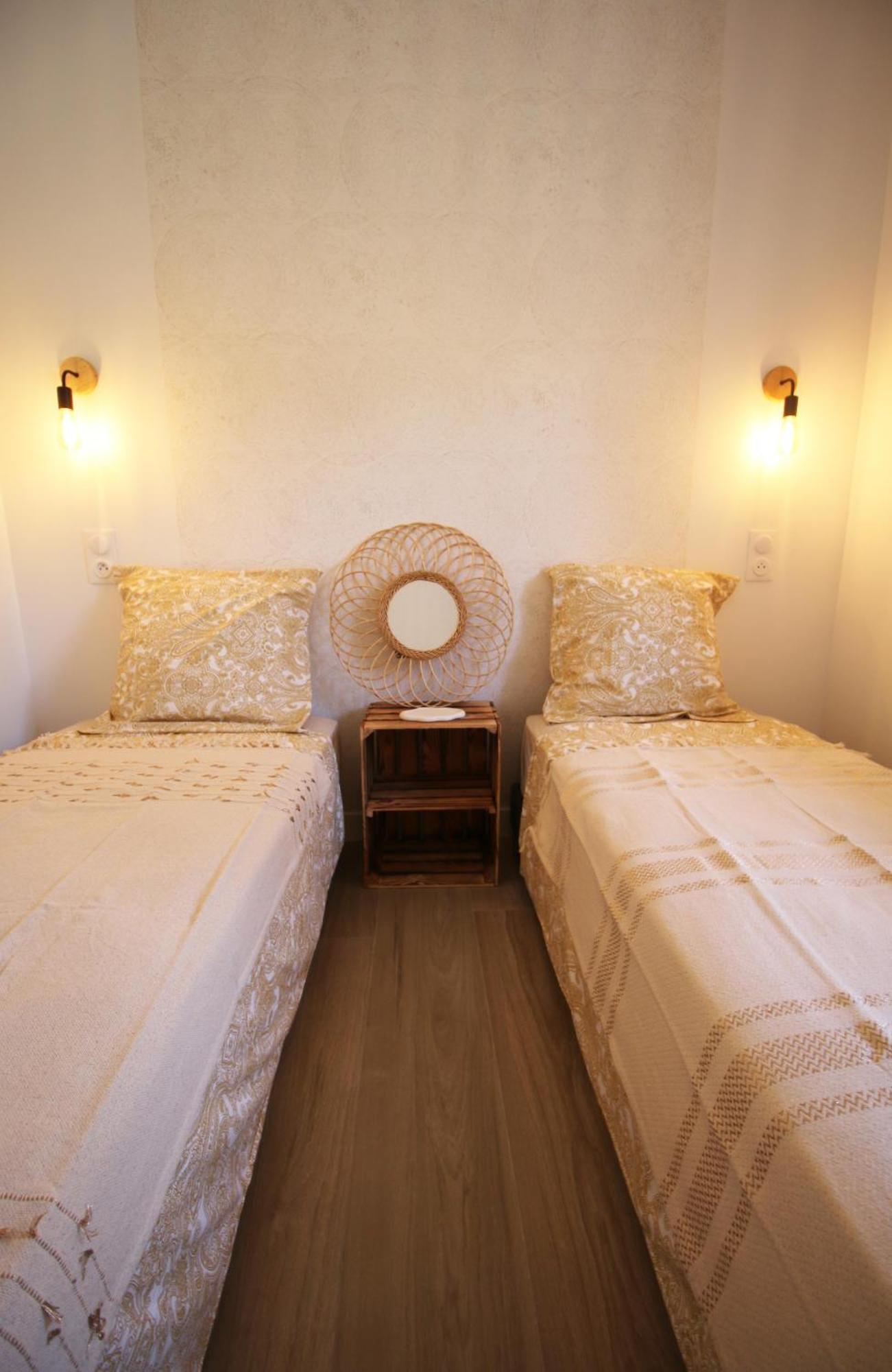 La Villa Dina Carqueiranne Bagian luar foto