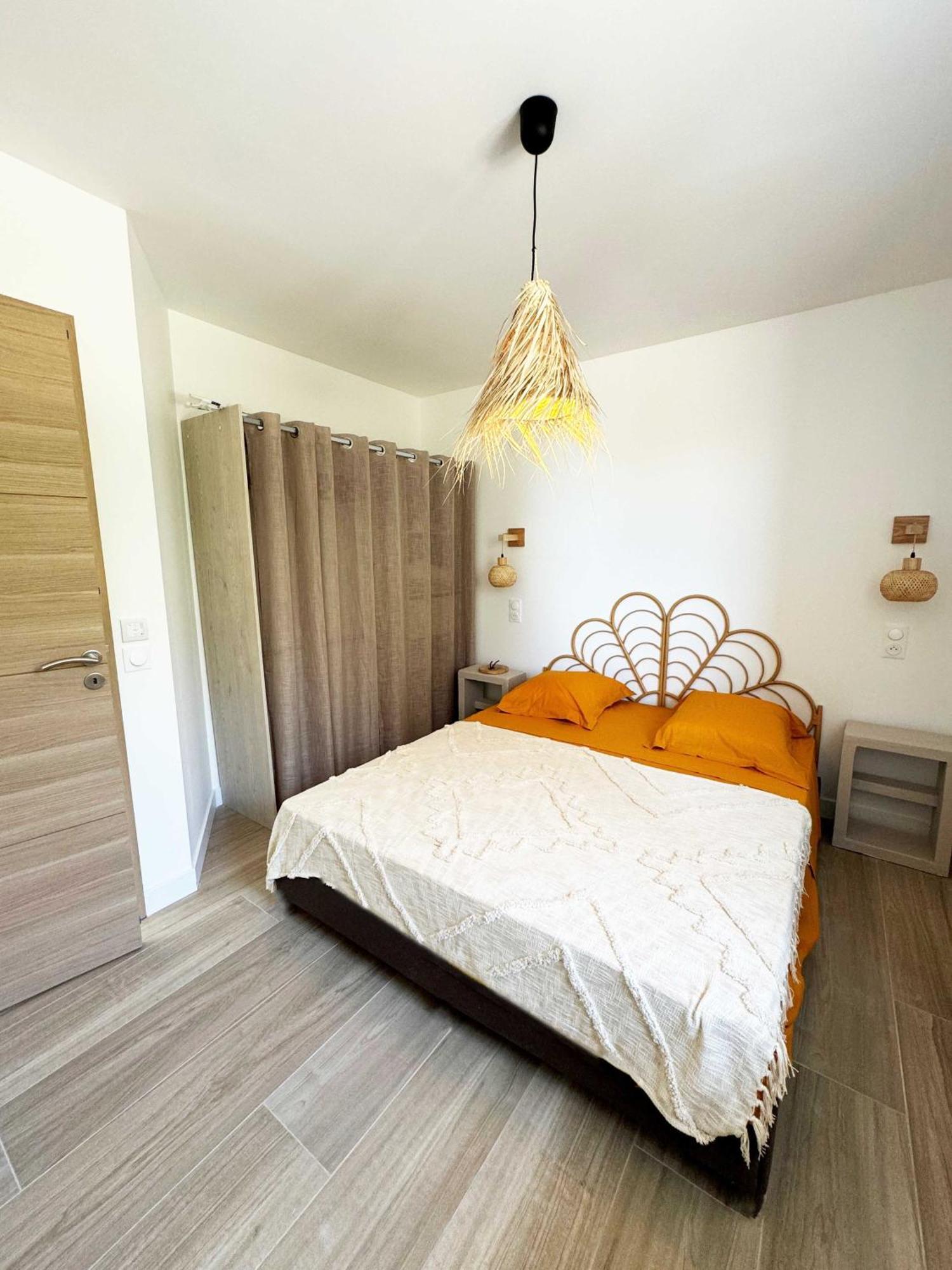 La Villa Dina Carqueiranne Bagian luar foto